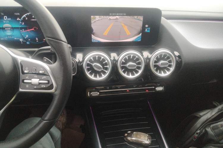 Used Mercedes-Benz GLA 2023 GLA 200
