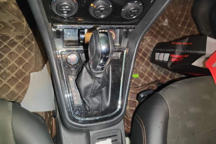 Used Volkswagen C-TREK 2017 230TSI DSG Luxury Model