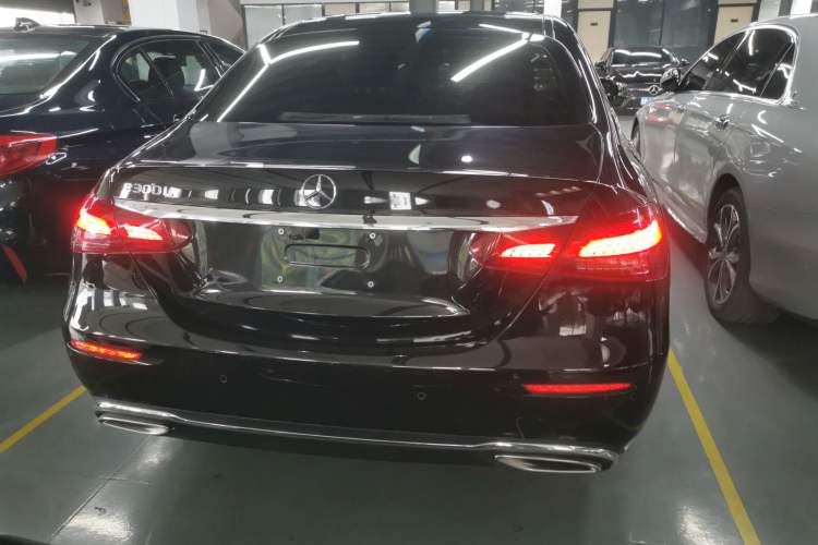 Used Mercedes-Benz E-Class 2021 E 300 L Luxury Model
