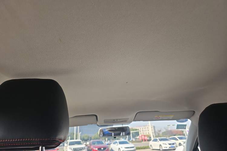 Used Volkswagen Santana 2016 1.4L Manual Fashion Edition
