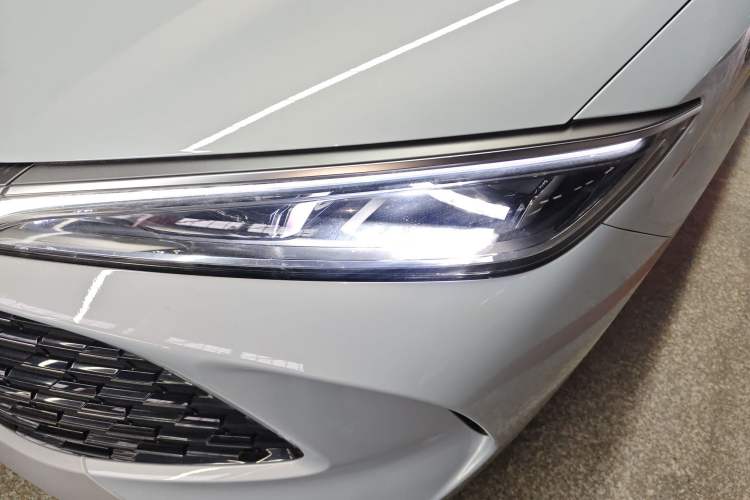 Used BYD Song L DM-i 2025 Intelligent Driving Version 160 km Beyond-Range Type