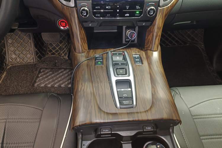 Used Honda UR-V 2017 370TURBO 2WD Prestige Edition China V