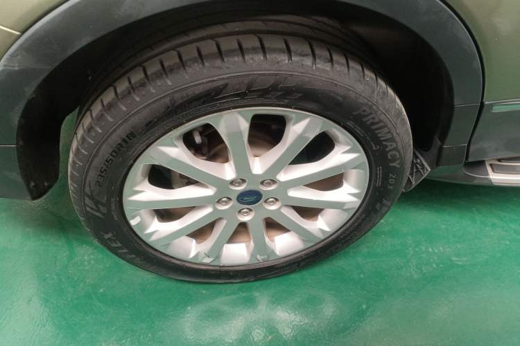 Used Ford Kuga 2013 1.6L GTDi 4x4 Elite Model
