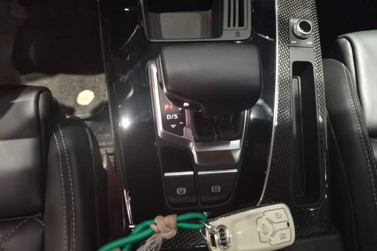 Used Audi Q5L Sportback 2022 40 TFSI Fashion Model
