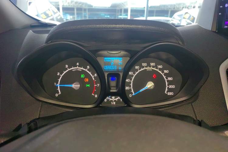 Used Ford EcoSport 2017 1.5L Automatic Trend Model
