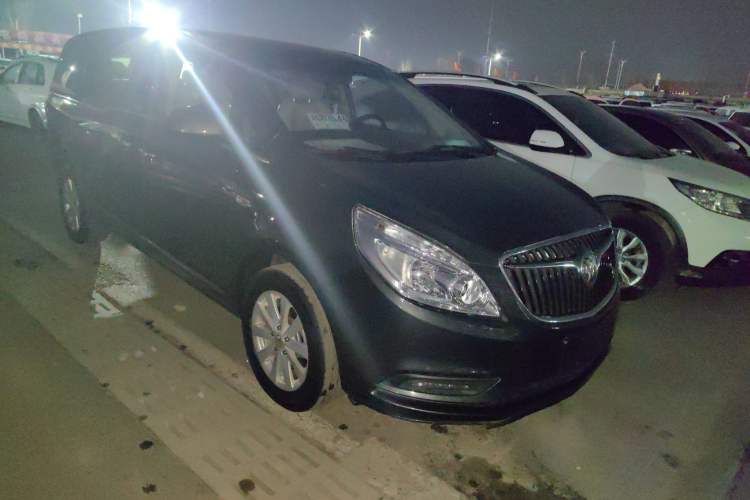 Used Buick GL8 2018 28T Luxury Model China VI Standard
