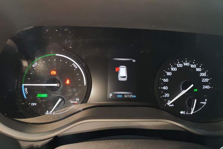 Used Toyota Granvia 2024 2.5L Hybrid Comfort Edition