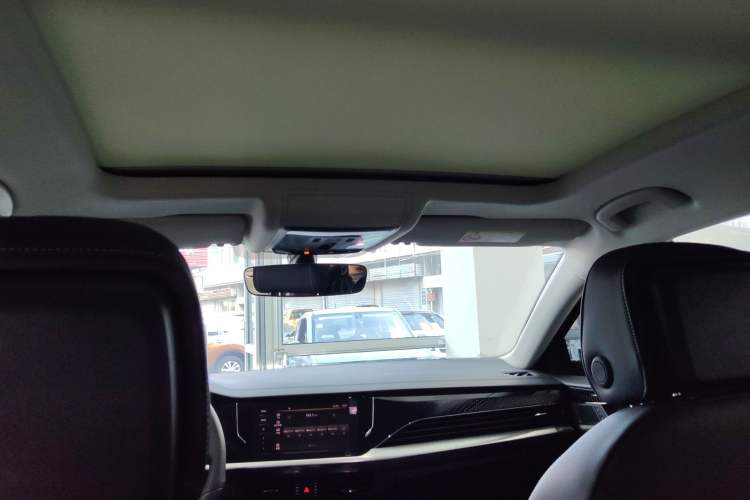 Used Volkswagen Passat 2024 380TSI Starry Dragon Edition
