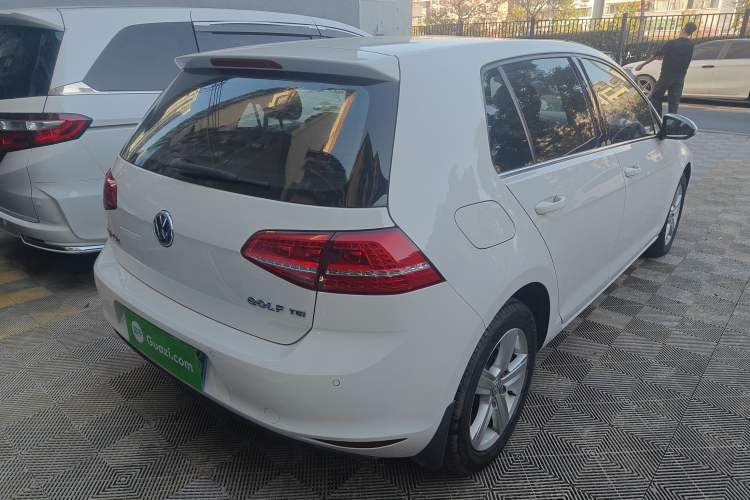 Used Volkswagen Golf 2015 1.4TSI Automatic Comfort Model
