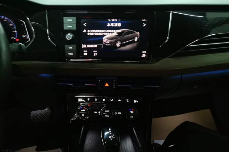 Used Volkswagen Passat 2019 380TSI Luxury Edition China VI Standard
