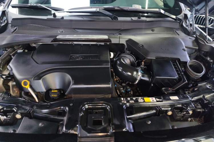 Used Land Rover Discovery Sport 2020 249 PS R-Dynamic Performance Edition