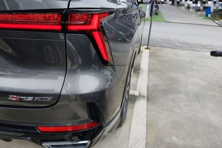 Used Changan CS75 PLUS 2024 3rd Generation Champion Edition 1.5T Intelligent Drive Dynamic Model
