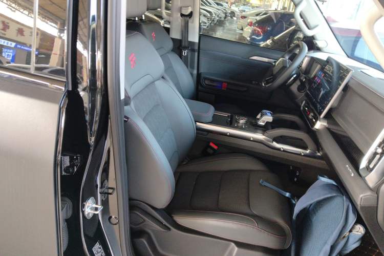 Used Jetour Traveler 2023 2.0T Four-Wheel Drive Conqueror
