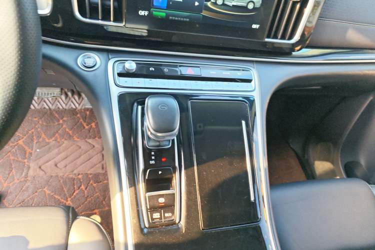 Used GAC Trumpchi M8 2021 Master Series 390T Prestige Edition
