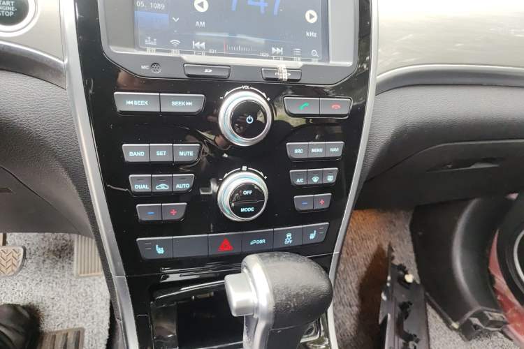 Used Haval H2 2016 Red-Label 1.5T Automatic Two-Wheel Drive Luxury Model