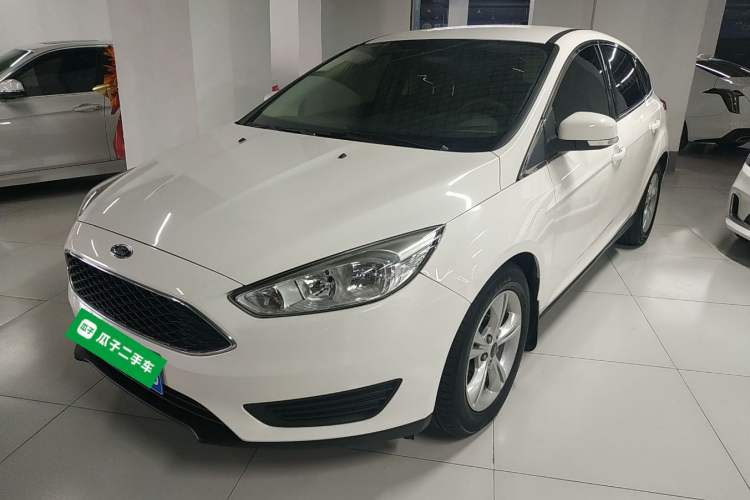 Used Ford Focus 2018 Hatchback Classic 1.6L Automatic Comfort Plus SmartDrive Edition
