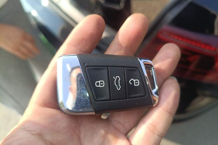 Used Volkswagen Magotan 2023 2 Million Units Limited-Edition 380TSI DSG Flagship Version
