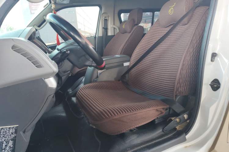 Used Foton Scenic G9 2021 2.4L Gasoline Commercial Version Long Wheelbase High Roof 9-Seater with Clear Window 4K22D4M
