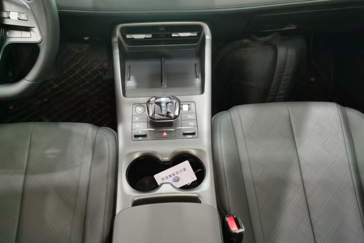 Used BYD Qin PLUS 2025 DM-i Smart Drive 55KM Leading Model
