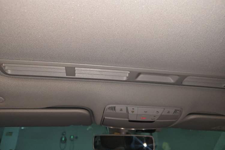 Used Mercedes-Benz C-Class 2020 Restyled C 200 L Fashion Edition Sport Version
