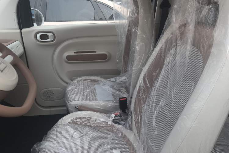 Used Bestune Pony 2026 222km Colorful Horse