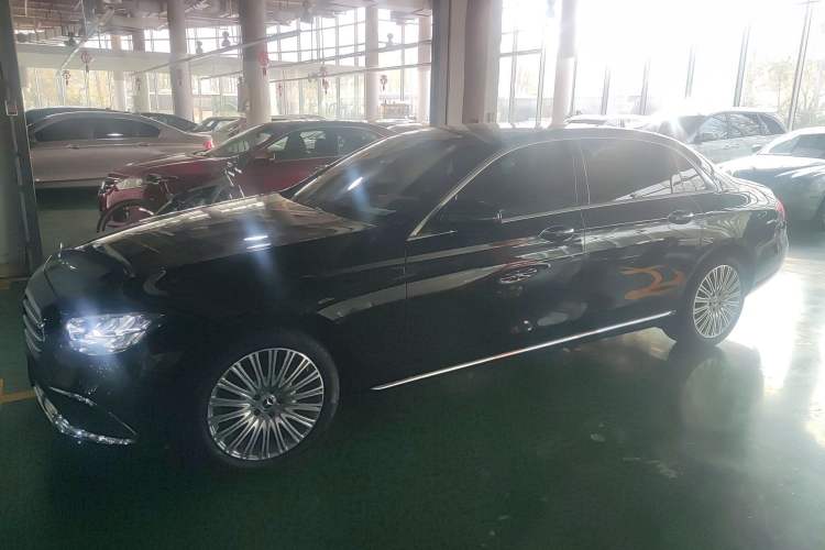 Used Mercedes-Benz E-Class 2023 Updated E 300 L Fashion Edition