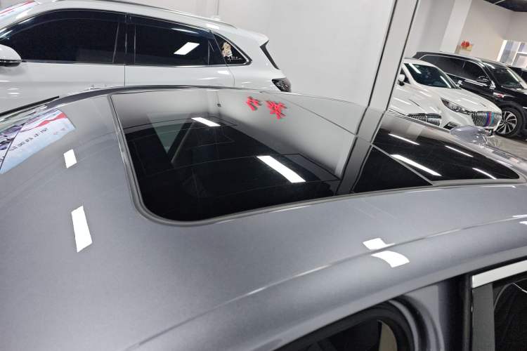 Used Hongqi H5 2023 2.0T Automatic Smart Connect Flagship Edition
