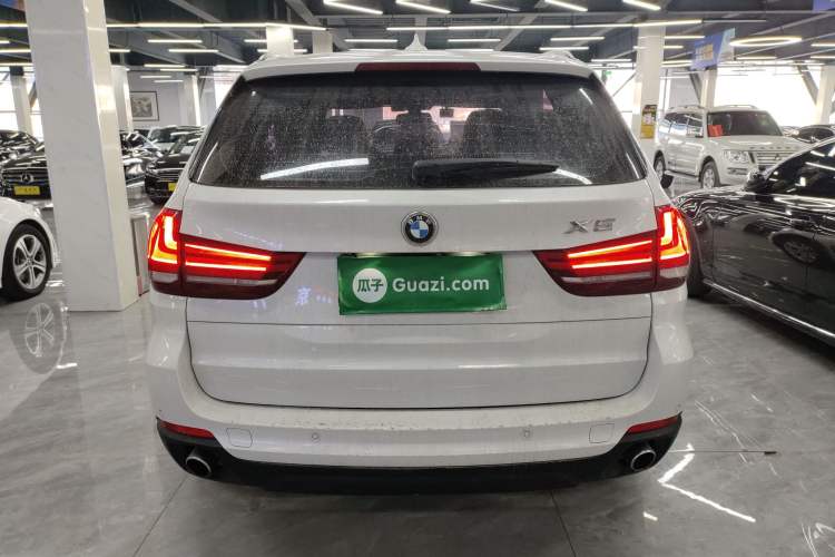 Used BMW X5 2015 xDrive28i
