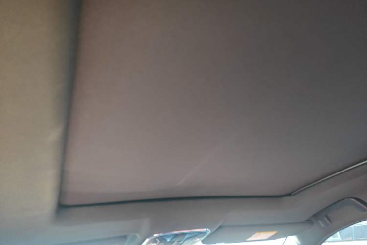 Used JETOUR X70 PLUS 2023 1.6T DCT Stronger PRO 5-Seater
