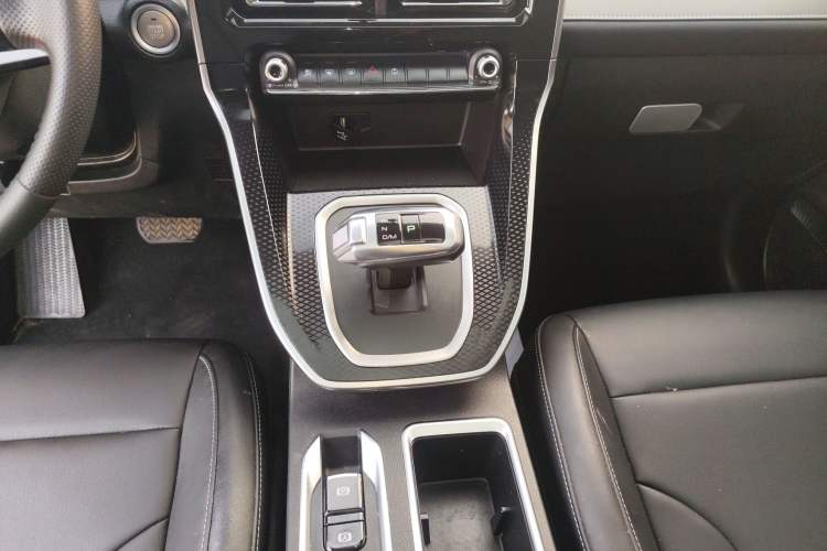 Used Haval M6 2021 PLUS 1.5T DCT Luxury Smart Connectivity Model