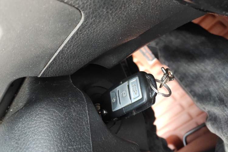 Used FORTHING Joyear X5 2013 1.8T Manual Luxury Model
