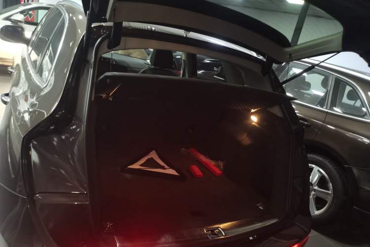 Used Audi Q5 2017 40 TFSI Comfort Model
