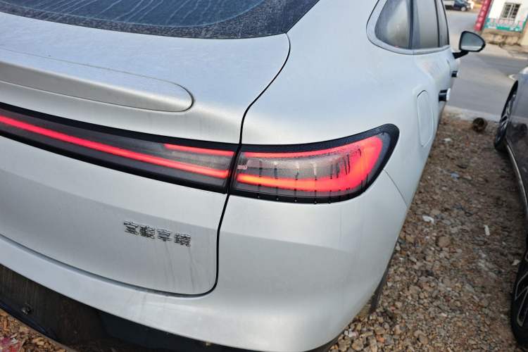 Used Baojun Enjoy 2025 Plug-in Hybrid 140km Luxury Edition
