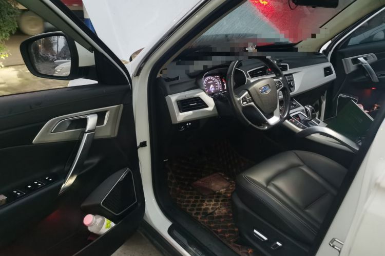 Used Geely Auto Emgrand X7 Sport 2020 1.8TD DCT Two-Wheel Drive Smart Connect 4G-Enabled Version
