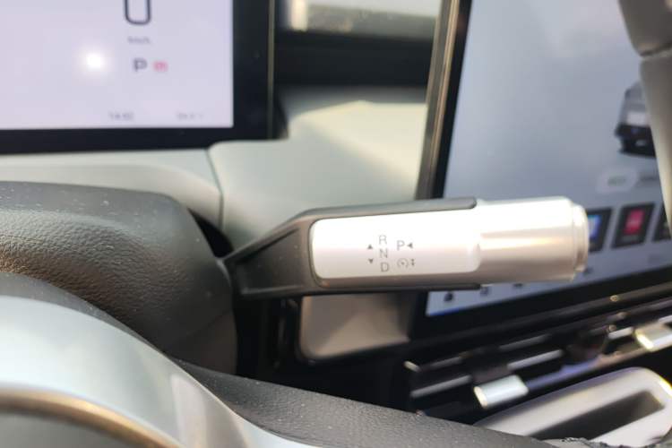 Used AION Y 2023 Younger
