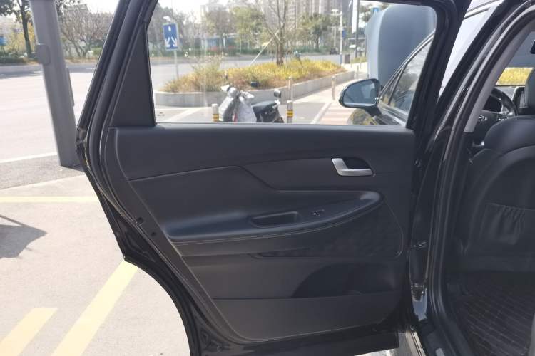 Used Hyundai Santa Fe 2020 380 TGDi Automatic Two-Wheel Drive GLS Luxury Edition
