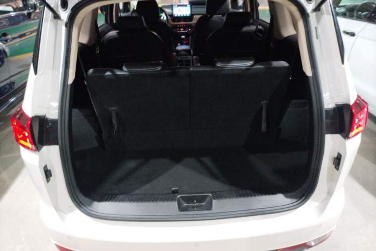 Used Baojun 360 2019 1.5L Manual Luxury Model China VI Standard
