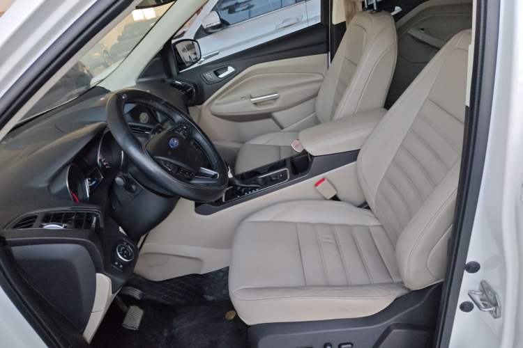 Used Ford Kuga 2017 EcoBoost 180 Two-Wheel-Drive Luxury Wing Edition