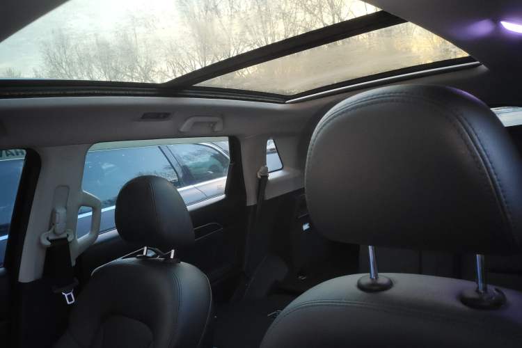 Used Haval H6 Coupe 2016 Blue Label 1.5T Automatic Two-Wheel Drive Urban Model