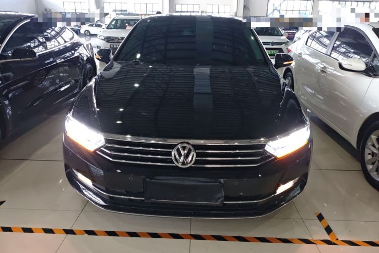 Used Volkswagen Magotan 2019 330TSI DSG Leading Model China VI Standard
