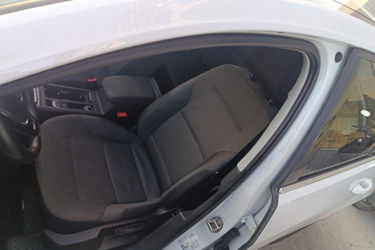 Used Volkswagen Golf 2015 1.4TSI Automatic Comfort Model