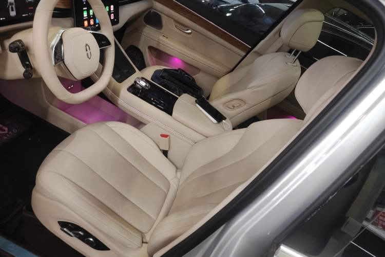 Used Hima AITO M7 2024 1.5T Intelligent Driving 4WD Max Edition 5 Seats
