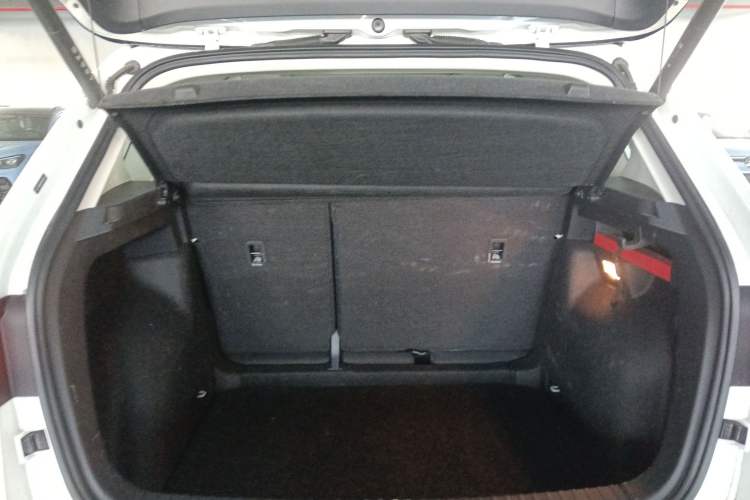 Used Volkswagen Tharu 2024 300TSI Two-Wheel-Drive Moon Luxury Edition