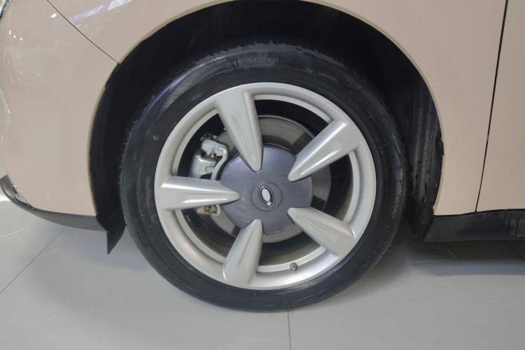 Used ORA Good Cat 2022 Morandi Edition 400km Standard Range Premium Version Lithium Iron Phosphate