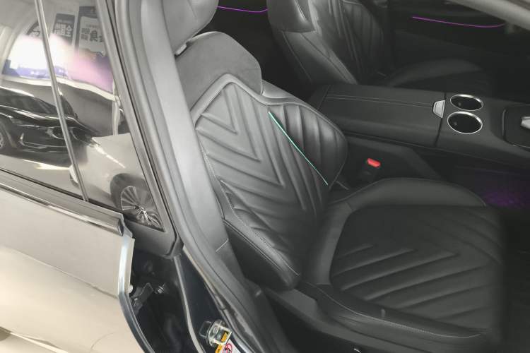 Used  SL03 2023 200Max Range-Extended Version