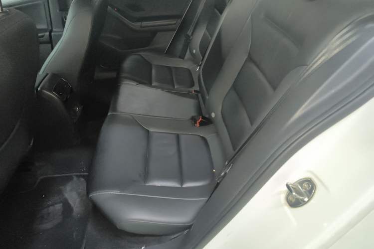 Used Volkswagen Sagitar 2016 230TSI 25th Anniversary Edition
