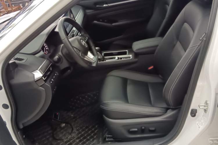 Used Nissan Teana 2022 2.0L XL-TLS Enjoyment Edition