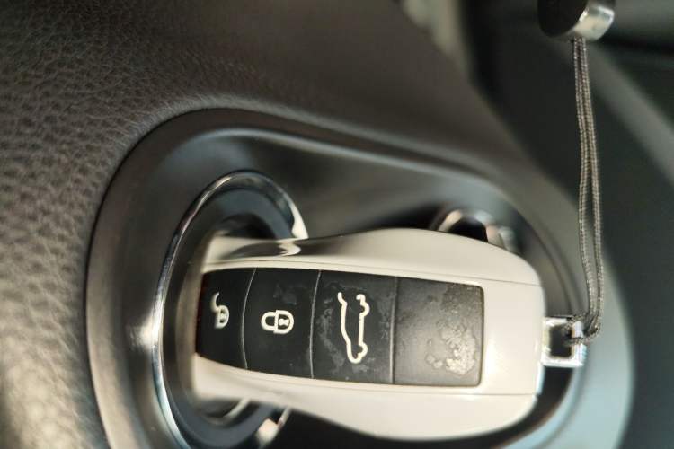 Used Porsche Macan 2016 Macan Turbo 3.6T
