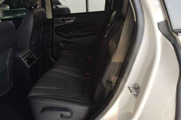 Used Ford Edge 2016 EcoBoost 245 Four-Wheel Drive Titanium 7-Seater