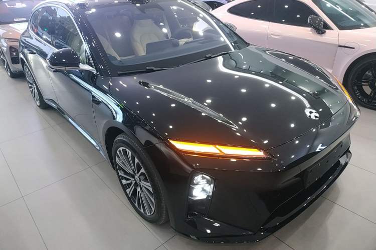 Used Nio ET5T 2025 75 kWh Touring
